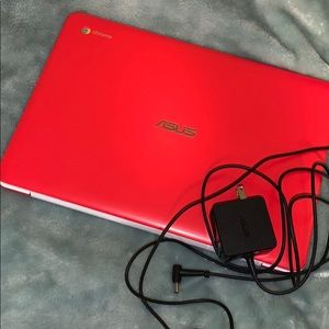 ASUS Chromebook & Sleeve
